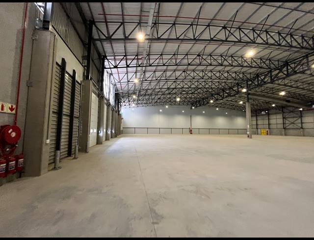 5,429M² WAREHOUSE TO LET IN BLACKHEATH INDUSTRIAL
